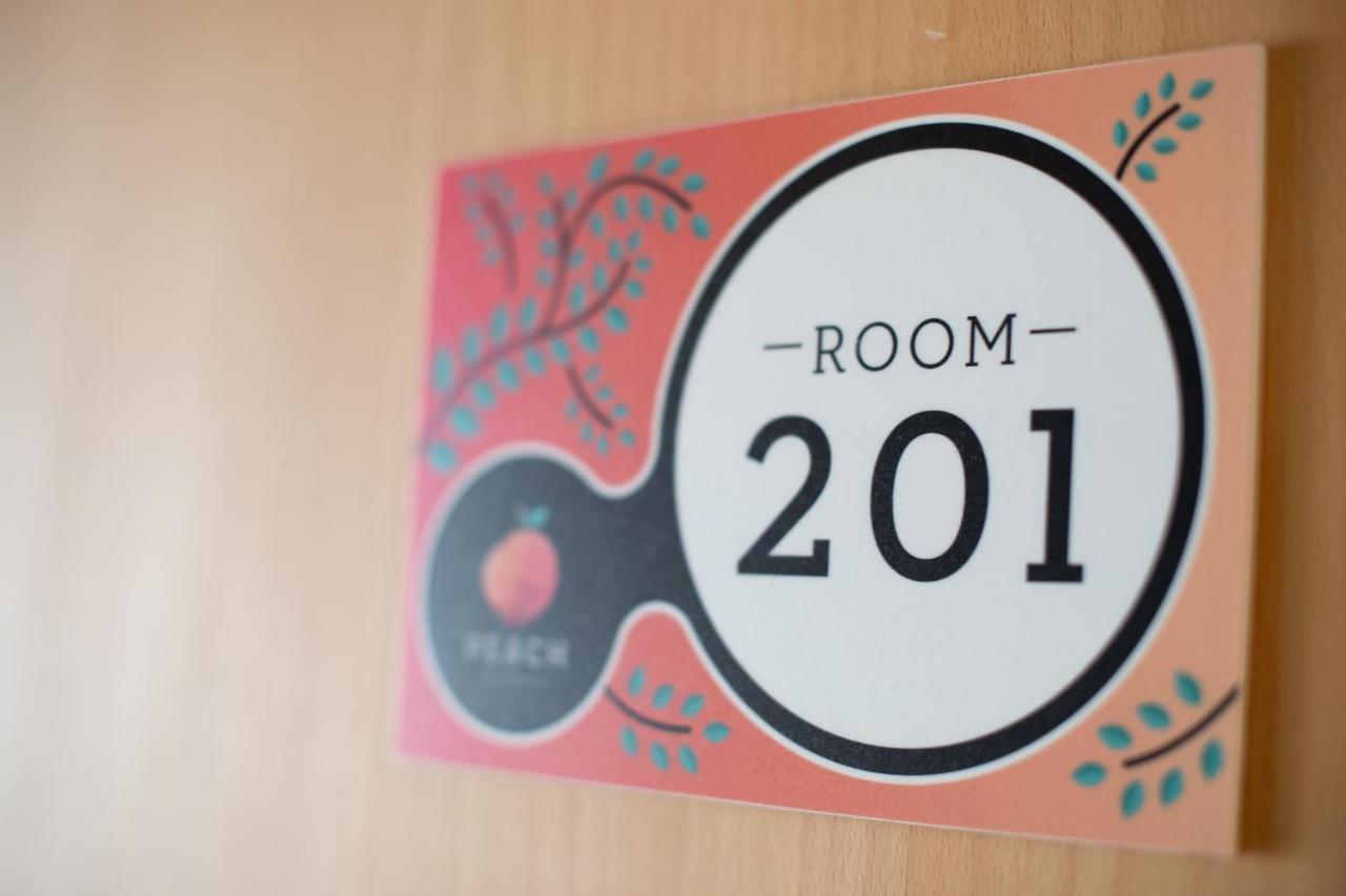 Peach Hostel & Suites ปอร์โต ภายนอก รูปภาพ