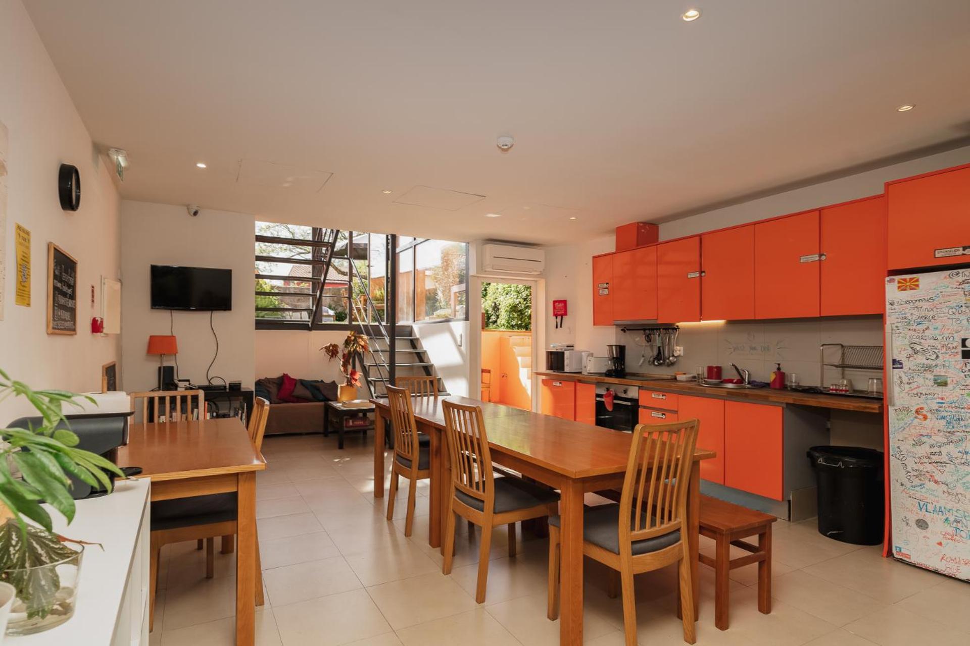 Peach Hostel & Suites ปอร์โต ภายนอก รูปภาพ