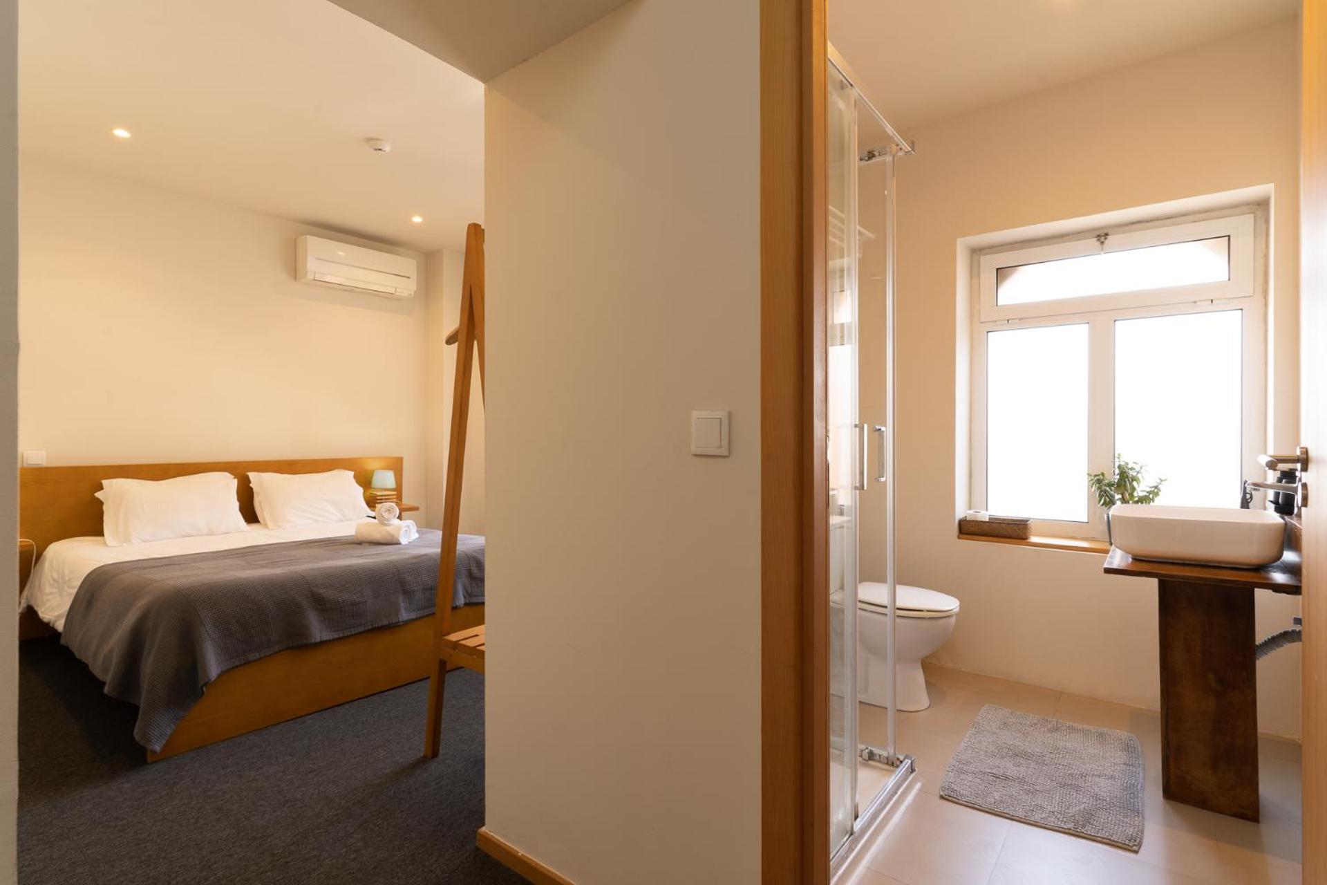 Peach Hostel & Suites ปอร์โต ภายนอก รูปภาพ